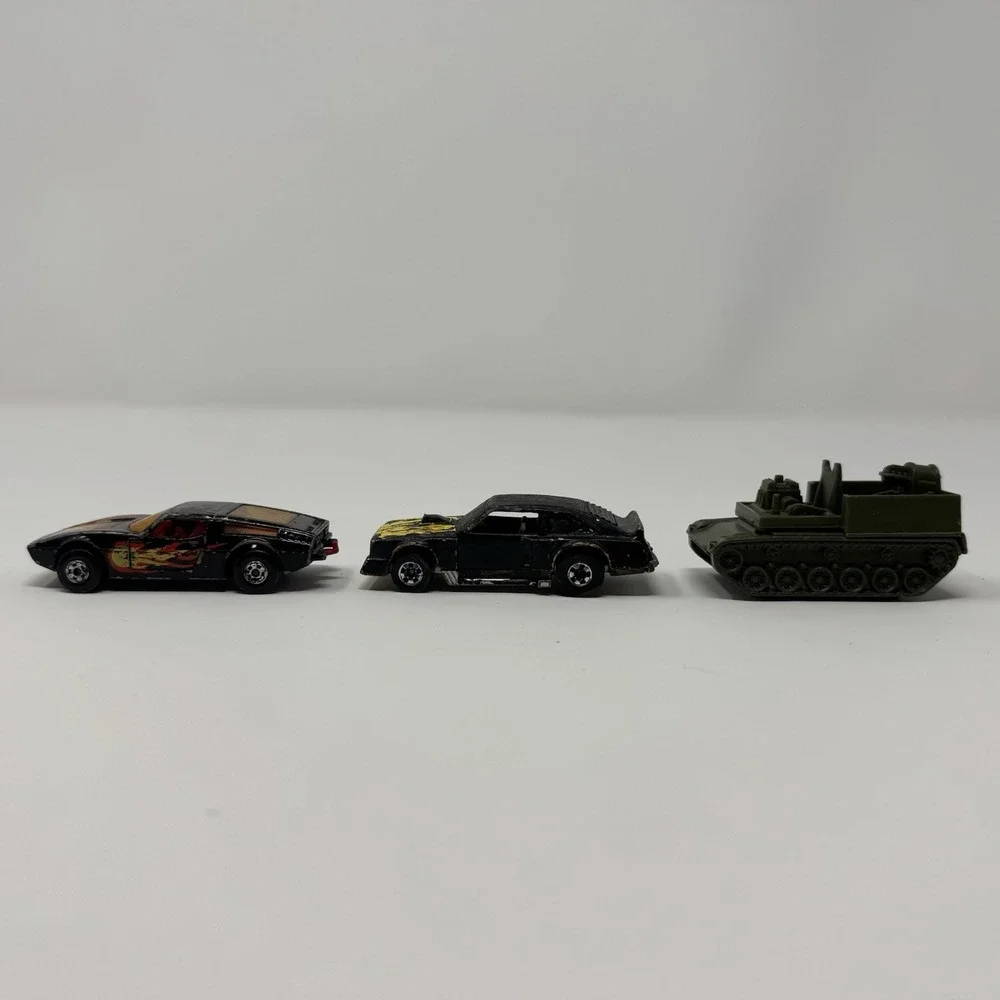 Lot of 9 Vintage 70s 80s Hot Wheels Matchbox Die Cast Cars Toys Used Played